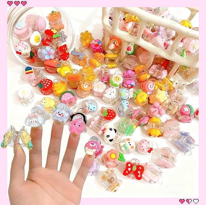 30PCS Cute Hair Clip Blind Bags, Random Cartoon Animal Fruit Mini Hair Claws Surprise Blind Box, Cute Daily Styling Hair Clip, Adorable Hair Accessories for Girls Kids ﻿ ﻿
