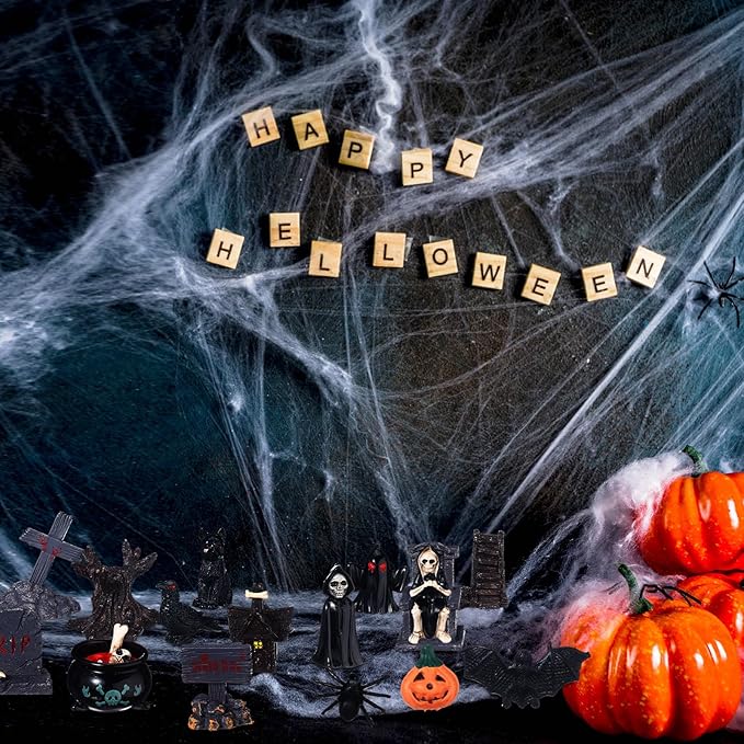 58 Pcs Halloween Mini Figurines Set, Plastic Mini Resin Halloween Miniature Landscape Ornaments Decorations for Dollhouse Accessories Garden Village Collections (Bat)