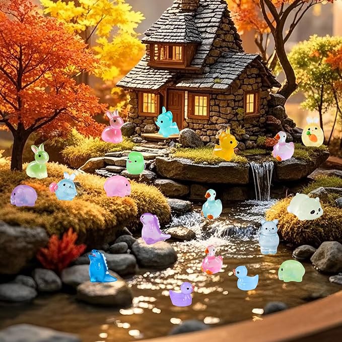 LIINWNIRS 200 Pcs Mini Resin Ducks Animals Kit Accessories Variety Pack Glow Animal Figurines Resin Mini Garden Decor for Garden Micro Landscape Aquarium Potted Dollhouse Decor