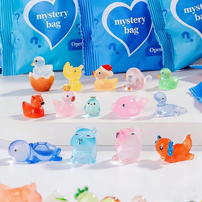 100 Pcs Glow in The Dark Mini Resin Animals,Mystery Blind Bags Bulk Assortment with Tiny Miniature Figurines for DIY Crafts,Fairy Garden Decor,Dollhouse Accessories,Party Supplies