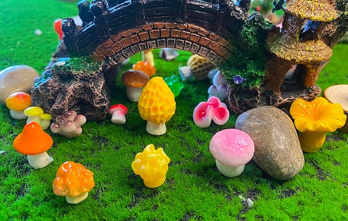72PCS MiNi Mushroom Tiny Resin Mushroom Figurines 72 Style Mini Mushrooms Small Little Resin in Bulk for Miniature Landscape Aquarium Potted Fairy Garden Home Decor Accessories (Mushroom)