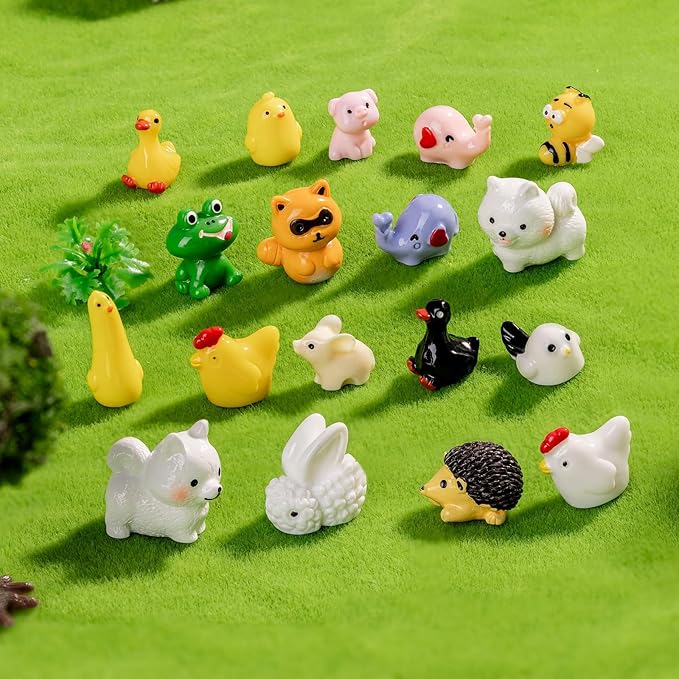 60Pcs Mini Resin Animal 60 Styles Tiny Resin Animals Miniature Little Small Animal Figures Bulk for Fairy Garden Miniature Dollhouse Micro Landscape Aquarium Decorations DIY Crafts