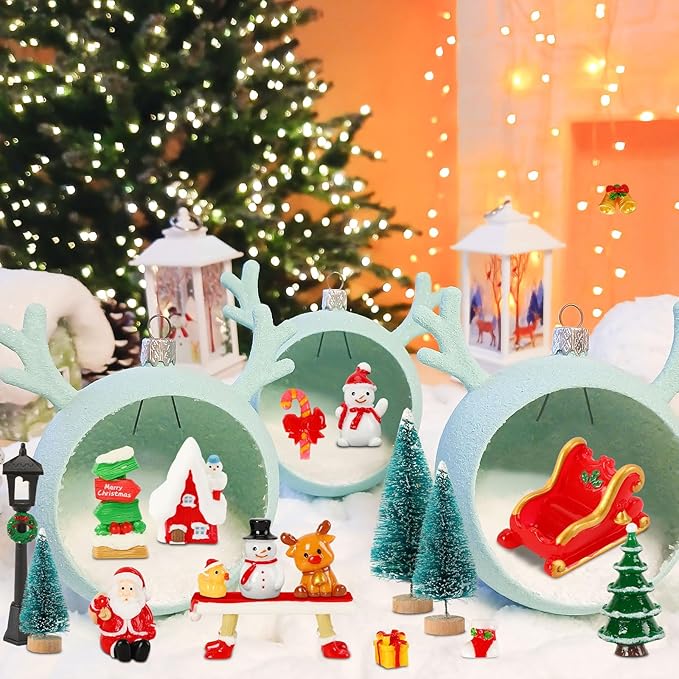 Mini Christmas Figurines, Resin Snowman Gingerbread Man Christmas Scenery Ornaments for Village Decoration Making
