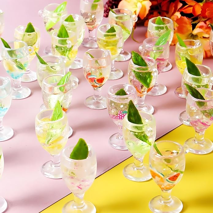 6 Piece Summer Fashion Miniature Dollhouse Drink Set – Resin Glass Cups & Fruit Beverage Bottles, 1:12 Scale Simulated Summer Drinks for DIY Crafts, Jewelry Making, Mini House Bar Décor & Decorations