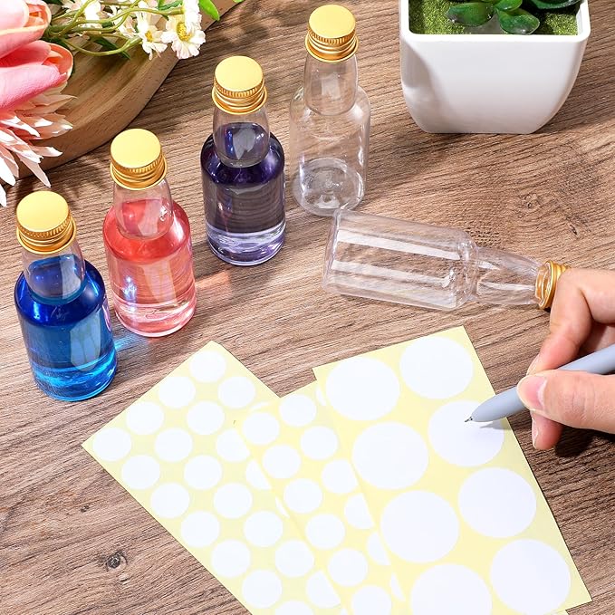 80 Pcs Mini Liquor Bottles, Plastic Spirit Bottle, 2 oz Mini Empty Plastic Alcohol Shot with 5 Funnels, and Miniature Airtight Bottles for Party Favors, Weddings (Gold)