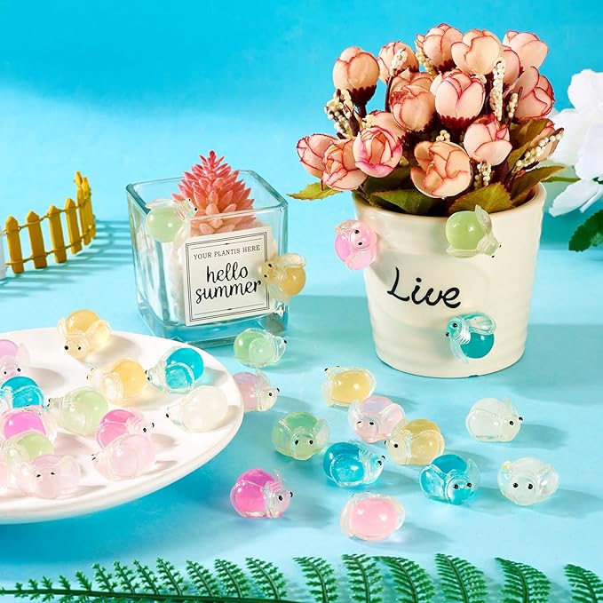 Beadthoven Luminous Mini Resin Glowworm, Glow in The Dark Glowworm Insect Figurine Multicolor Cute Animals Cabochons Ornaments for Dollhouse Fairy Garden Accessories Phone Case Home Decoration