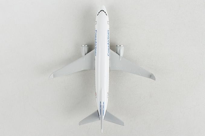 Daron Toy Airplane – Copa Airlines – Die-Cast Metal Model Airplane Toy with Plastic Parts and Rolling Wheels for Kids Ages 3+