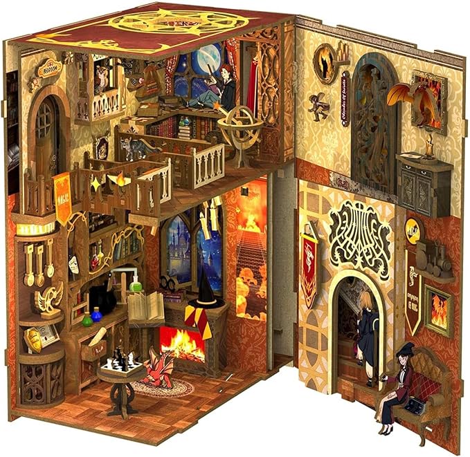 Fsolis Book Nook Kit, DIY Miniature Room House Kit 3D Wooden Puzzle Craft for Adults Booknook Magic Decorative Bookend Bookshelf Bookcase Decor Gifts for Women Teens and Book Lovers (Flam Common Room)