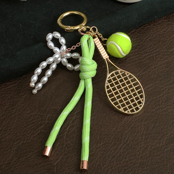 Gold Tennis Keychain, Tennis Racket with Ball Keychain Key Ring Mini Cute TennisRacket Ball Keychains with Peal, Mini Metal TennisKeychain for Women Men Gifts Christmas Gifts Sport Lovers Team