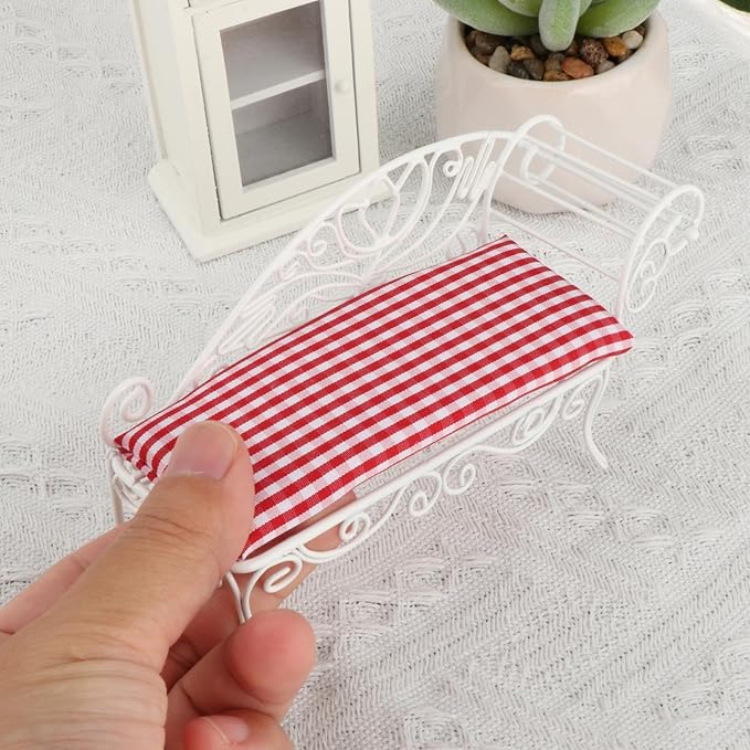 1/12 Miniature Dollhouse Couch Sofa, Miniature Bench, Fairy Garden Ornament Dollhouse Landscape Decoration, Miniature Daybed, White