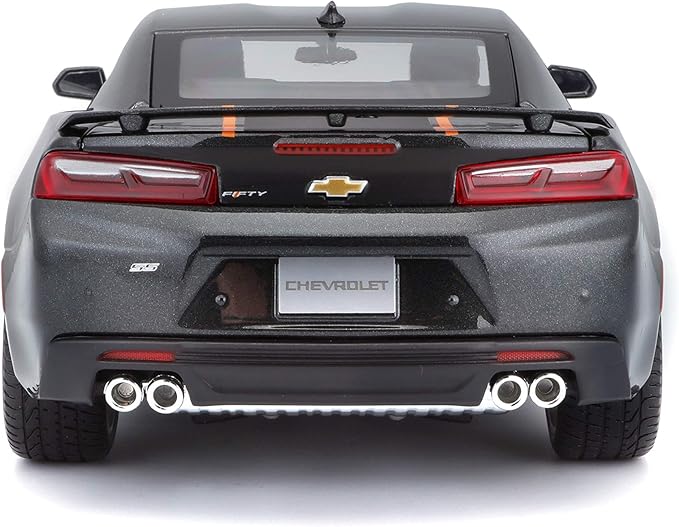 Maisto 1:18 SE 2017 50th Anniversary Chevrolet Camaro (Metallic Gray)
