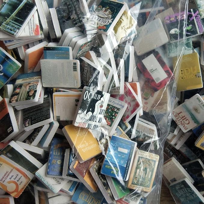 Anxiety Bookshelf Shake Away Your Anxiety, Miniature Book Display Case Cabinet with 200 Mini Books, Creative Wooden Mini Bookshelf Shake Anxiety Stress Reliever Funny Gifts for Book Lovers (Mini Book)