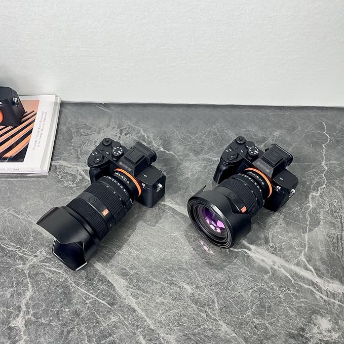 Model Props, SLR Cameras. 99% Similarity. Suitable for Model House Decoration, Magic Props, Movie and TV Props (Light Shield)