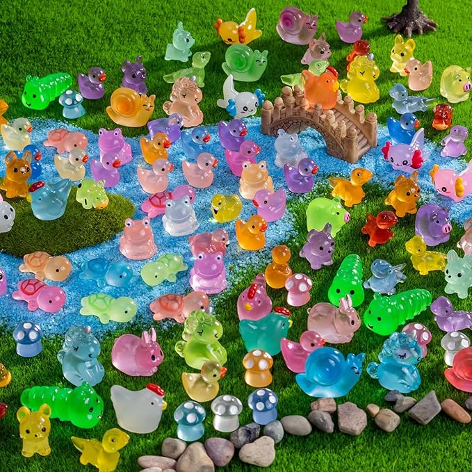 127pcs Mini Resin Animals Figures Bulk Pack-18 Miniature Animal Types with Glowing Effect for Fairy Gardens,Aquariums,Dollhouse,DIY Collection