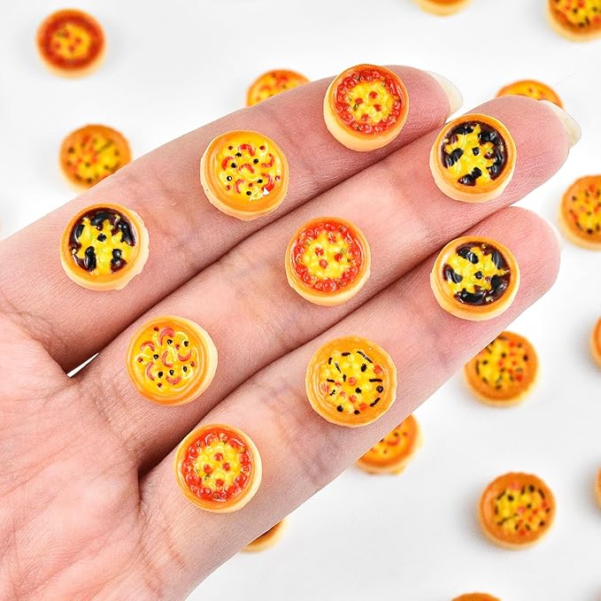 100 Pieces Tiny Pizza for Dollhouse Miniatures Resin Food for Crafts Mini Pizza for Dollhouse Mini Kitchen Micro Landscaping Decoration