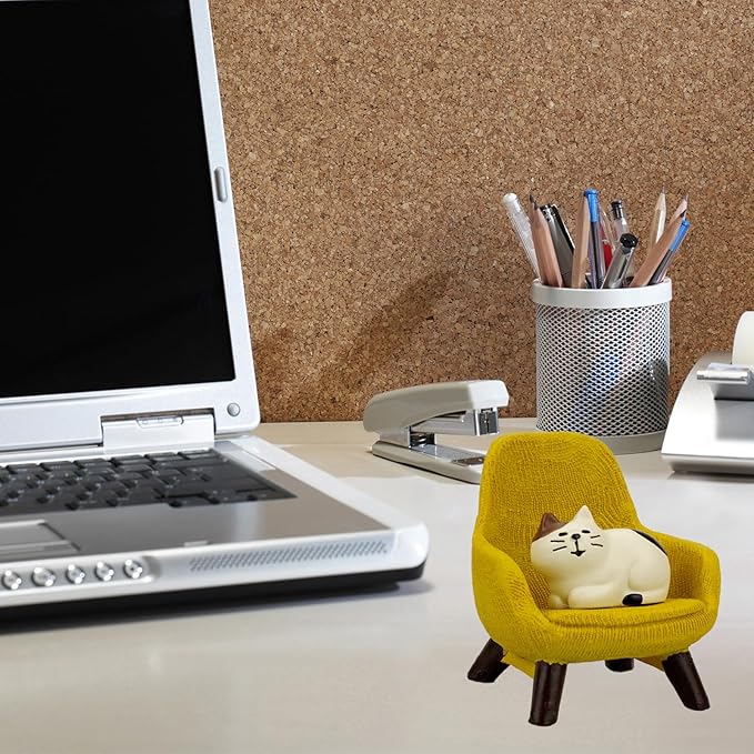 Refintural Miniature Cat Figurines with Small Sofa - Resin Mini Cat Figures, Kitten Miniature Desk Accessories - Perfect Cute Cat Gift for Cat Lovers(Yellow Sofa)