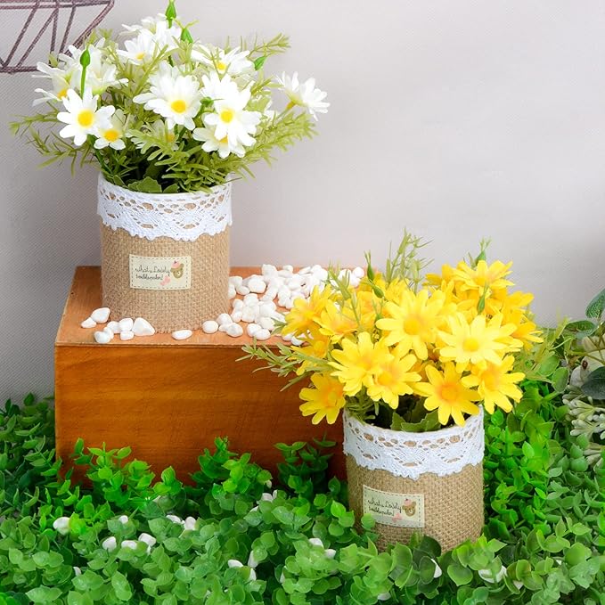 XONOR Artificial Flowers - Set of 4 Mini Fake Potted Silk Daisy Flowers for Home Decor Wedding Office Tabletop Decoration