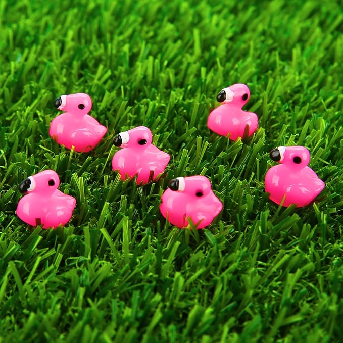 100pcs Mini Flamingo Resin Ducks, Pink Figurine Tiny Animals Set Toy Bulk for Garden Lawn Decor DIY Craft Dollhouse Micro Landscape Fairy Party Gifts