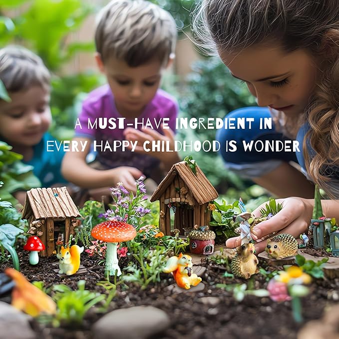 Fairy Garden Accessories, 7 Pieces Squirrel & Hedgehog Resin Figures with Acorn & Mushroom, Handmade Miniature Decor, Garden Miniatures and Home Decorations, Perfect DIY Gift for Kids