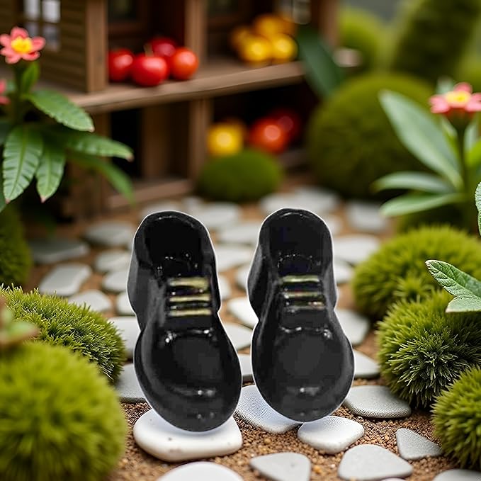 1Pair Black 1/12 Miniature Men Shoes Dollhouse Decoration Accessories, for DIY Fairy Garden Micro Landscaping Decor