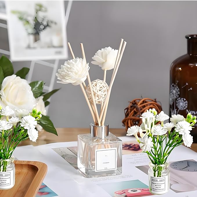 2 Pcs Miniature Flower Vases with White Baby’s Breath – Realistic Handmade Dollhouse Accessories for 1:6/1:8 Scale, Fairy Garden Props, DIY Craft Elements, Car Decor, Micro Landscape Embellishments（B）