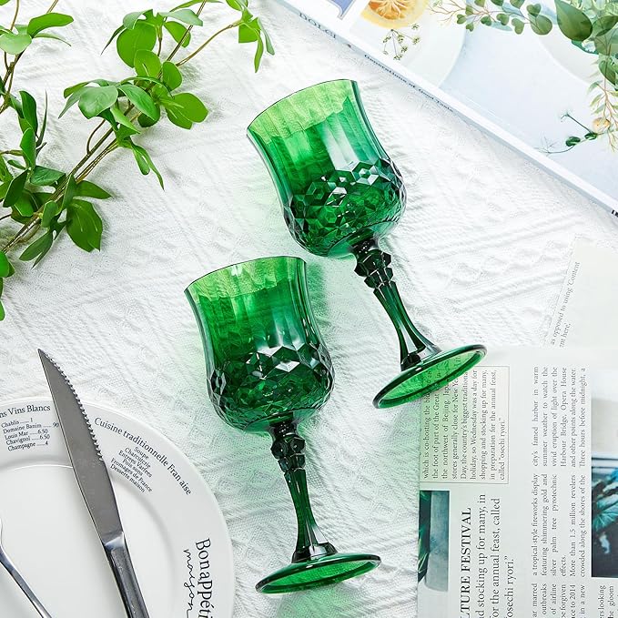 Pinkunn 50 Pcs 7 oz Plastic Vintage Wine Glasses Reusable Colored Goblets Patterned Drinking Water Glasses Cup Dishwasher Safe for Valentine's Day Wedding Reception Party Supplies (Green)