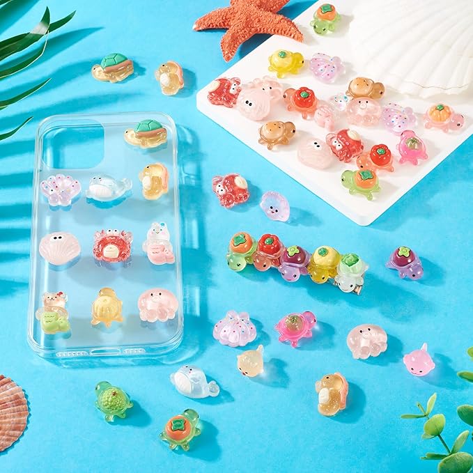 45Pcs Glow in The Dark Resin Sea Animal Fish Miniature Turtle Shell Crab Octopus Mini Marine Ocean Figurine Display Ornaments Figures for Fishbowl Craft DIY Fairy Garden Micro Landscape