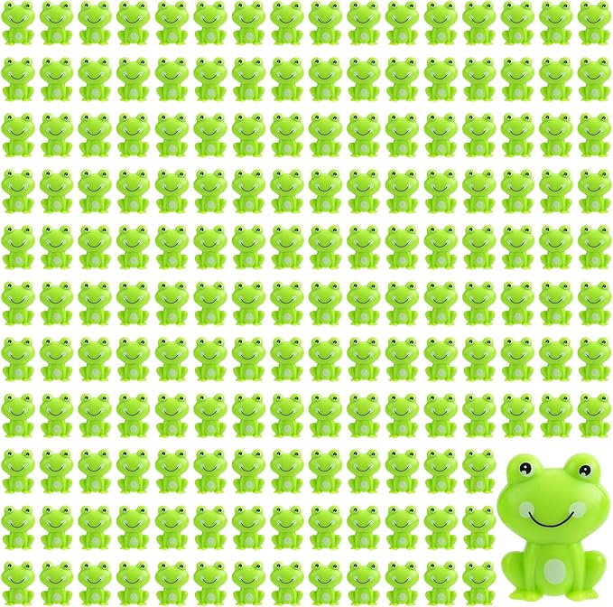 BuQiuRen 150Pcs Mini Green Plastic Frogs, Tiny Frogs Figurines Small Frog to Hide Fairy Garden Miniature Dollhouse Potted Plants Cake DIY Home Decoration Frog Decorations for Party