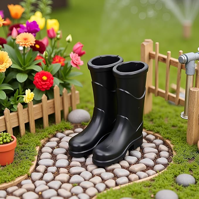 1Pair Black 1/12 Miniature Rubber Boots Dollhouse Garden Accessories, DIY Micro Scene Decor