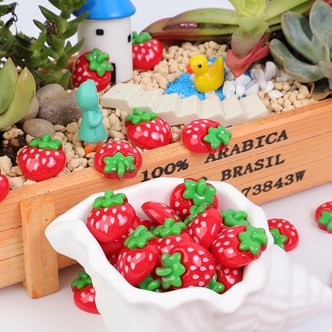100pcs Mini Strawberry Decor Resin Tiny Strawberry for Crafts Dollhouse Miniatures Mini Resin Things for Fairy Garden Micro Landscaping Decoration Home Decor(Strawberry)