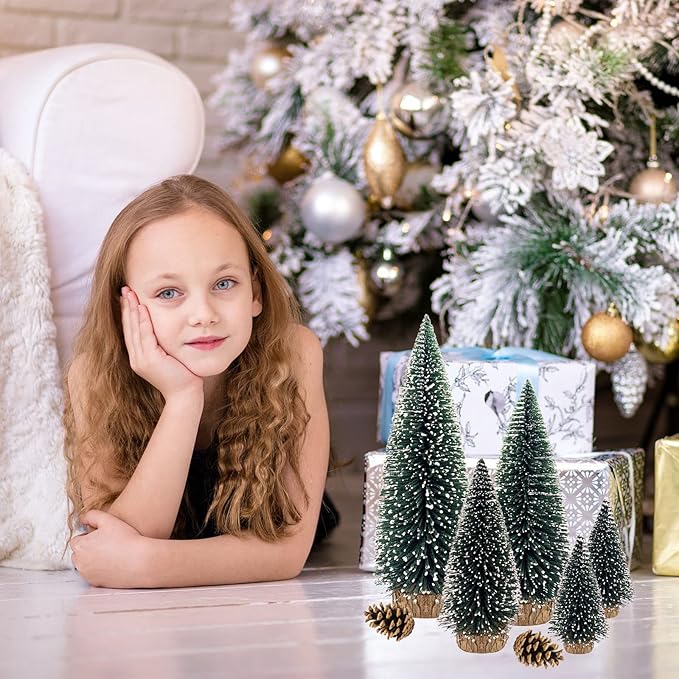 Mini Christmas Tree Small Christmas Tree Desktop Miniature Pine Tree Sisal Bottle Brush Trees with Wooden Base for Christmas Decor Christmas Party Home Table Craft Decorations
