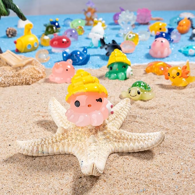 50pcs Mini Ocean Resin Animals Tiny Sea Animals Figurines Marine Miniature Plastic Animals Aquarium Ornaments Decorations for DIY Fish Tank Potted Micro Fairy Garden Dollhouse