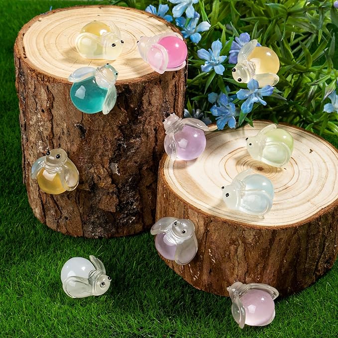 50 Pcs Luminous Mini Resin Fireflys Tiny Animals Miniature Firefly Figures Glow in The Dark for DIY Garden Dollhouse Firefly Figurines Accessories Micro Landscape Aquarium Party Decor