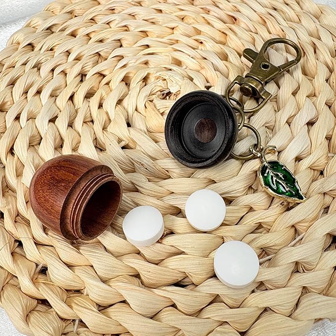YTYAB Cute Acorn Canister Keychain,Funny Small Portable Pill Organizer Bag Charms,Green Enameled Kawaii Leaf Decor Key Chain
