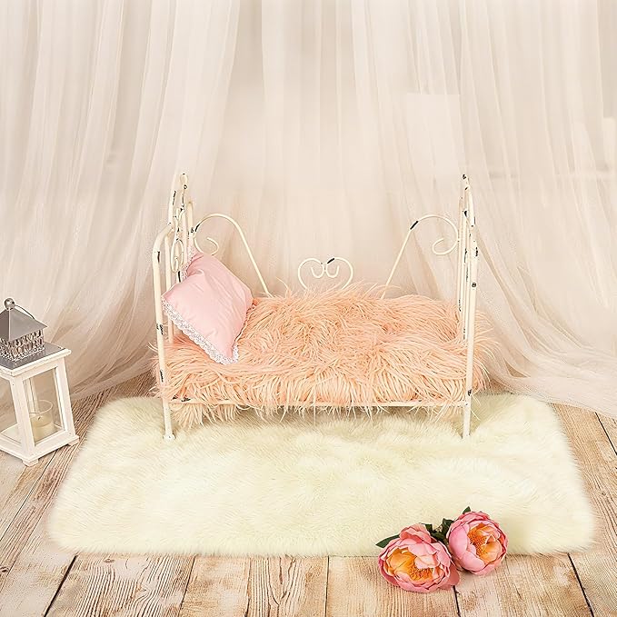 uxcell Dollhouse Miniature Carpet, 1:12 Fluffy Doll House Rugs Prop Small House Accessories for Doll House Furniture Decor Play, Blue Oval