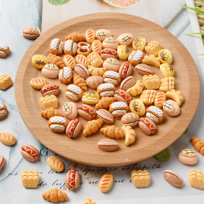 100CS Mini Bread Miniature Bread Bulk Mixed Styles Resin Bakery Food for Photography Props Home House Desk Shops Party Display Decor