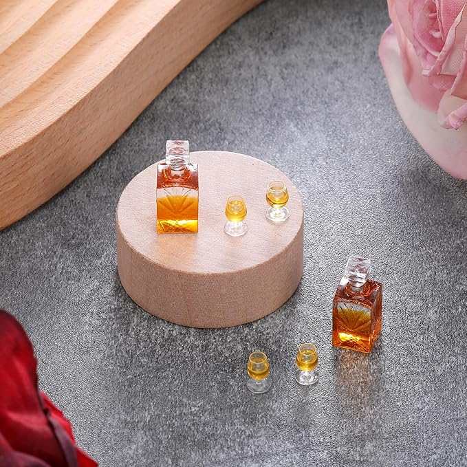 JJUNW 6 Pcs 1:12 Scale Dollhouse Miniature Accessories, A Set of Exquisite Mini Whiskey Wine Bottle Bar Model, Verisimilitude Mini Whiskey Wine Decoration for Décor Dollhouse Accessories (Brown)