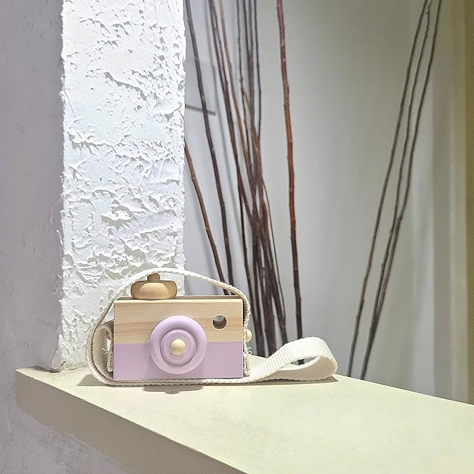 Cynzia Baby Wooden Mini Camera Toy, Kid Cute Mini Sharpe Toy Neck Hanging Photographed Props for Toddlers Children Kids' Room Hanging Decor Gift (Purple)