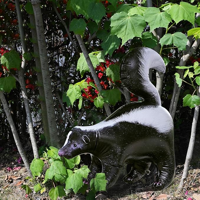 Jet Creations Inflatable Striped Skunk 30" Prop Figurine Educational For Kids & Adults Stuffed Animals AN-SKUNK, Multicolor