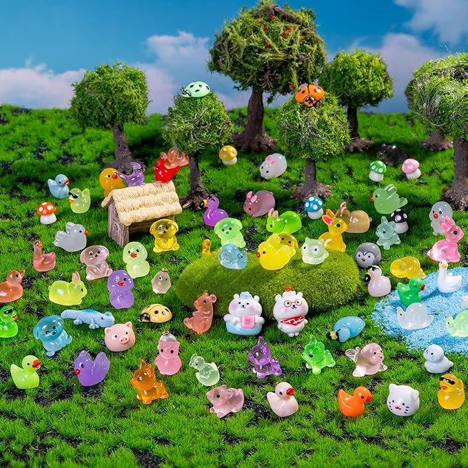 130 pcs Mini Resin Animals Variety Tiny Animals Figures Miniature Little Small Animal Figurines Bulk for Micro Fairy Garden Landscape Accessories Hide Crafts Decor Aquarium