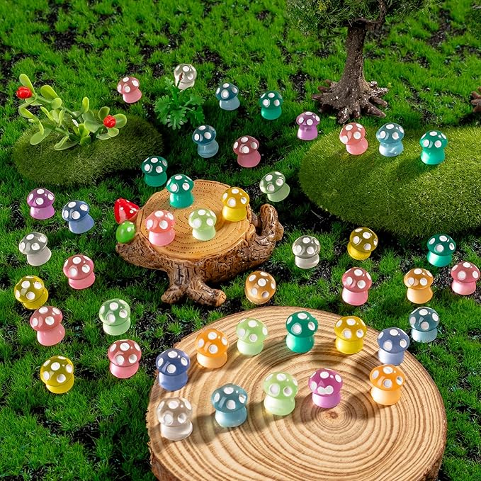 100 Pcs Glow in The Dark Mini Mushroom Figurines,10 Colors Resin Mini Figures for Fairy Garden Decor,Terrarium Accessories, Dollhouse Miniature Bulk Set