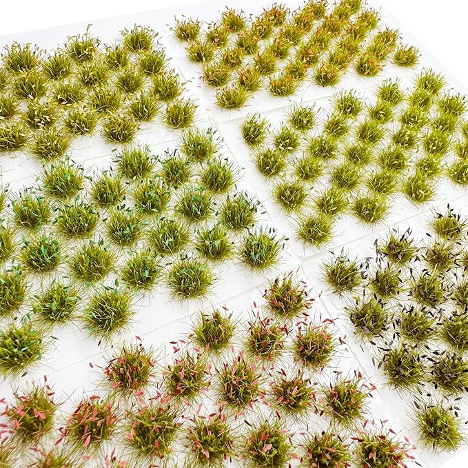 Cayway Miniature Grass Cluster, Static Tuft Model Vegetation Groups for DIY Train Landscape Railroad Scenery, Flower (Green and Red)