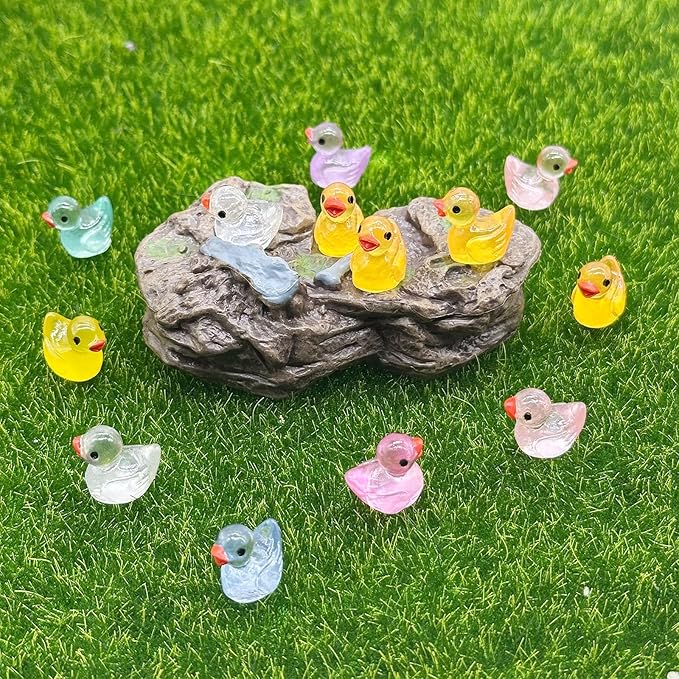 Cayway Mini Resin Duck 100 PCS Little Ducklings Glow in The Dark for Miniature Fairy Garden Decoration Accessories Micro Landscape